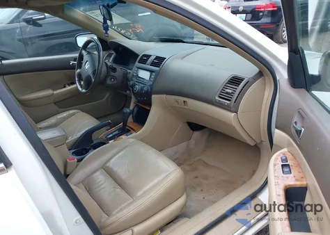 2003 Honda Accord 2.4 Ex from USA, damaged, VIN 1HGCM56613A125826